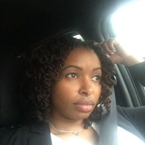 Meet your Posher, Camille